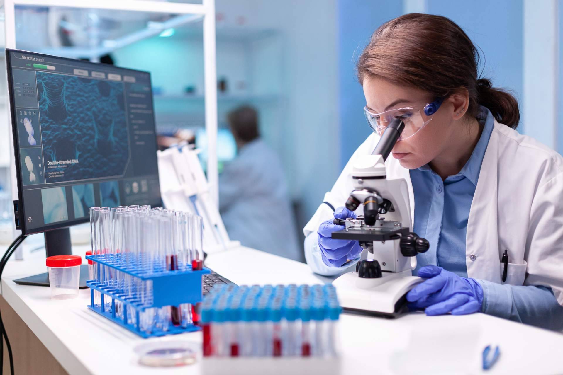 Pruebas de laboratorio en casa; la comodidad de la salud las 24 horas con Clínica y Laboratorio Express